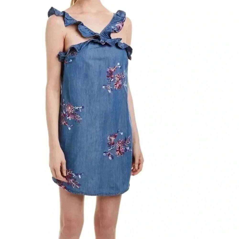 Romeo & Juliet Couture Embroidered Chambray Denim Shift Dress Sz S NWT